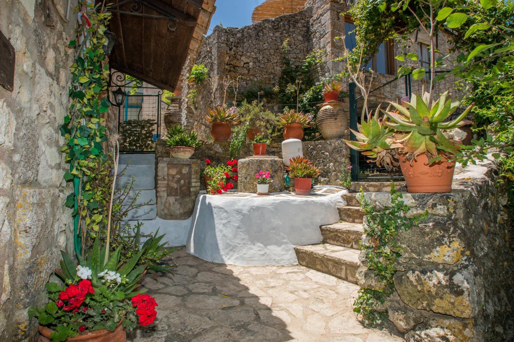 Gioia Traditional House アギオス・ニコラオス エクステリア 写真